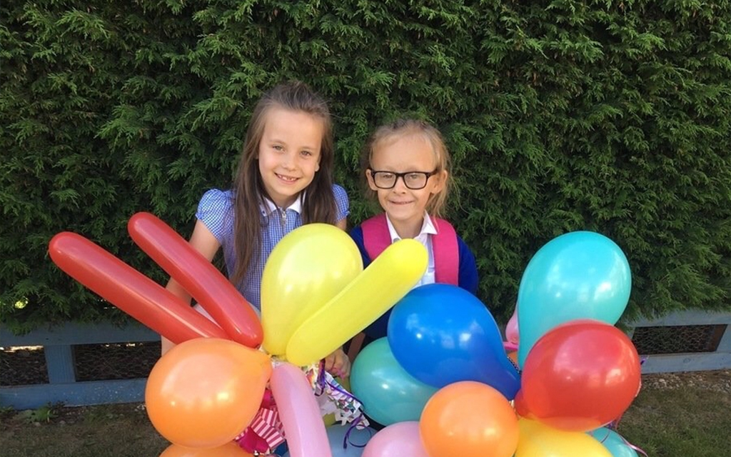 Children with balloons